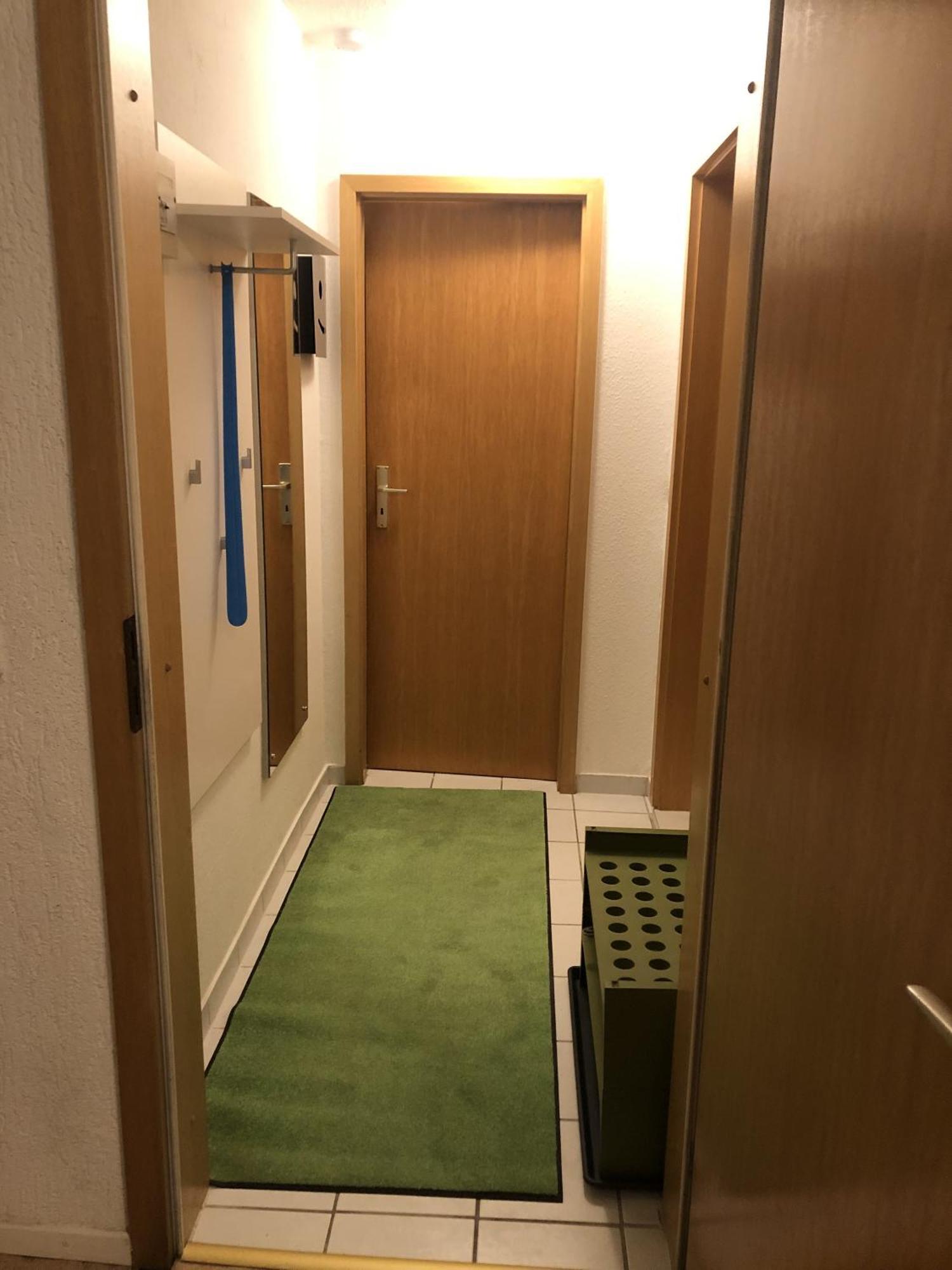 Moderne Vollmoeblierte